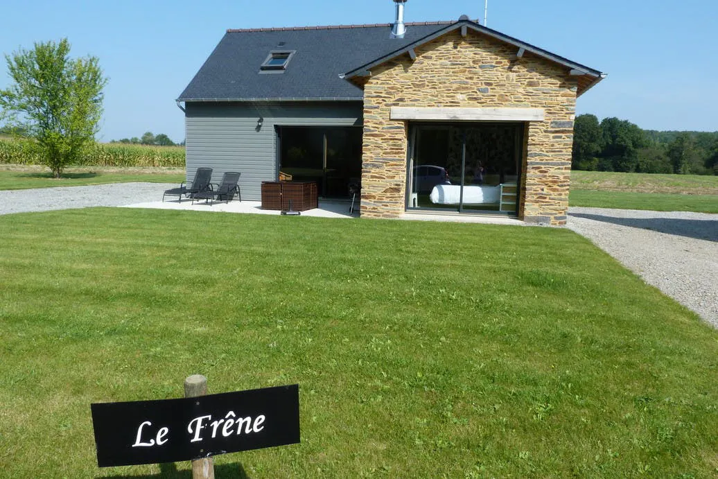 Gite du bois Peschard - Bretagne - Morbihan - Extérieur Gite le Frêne